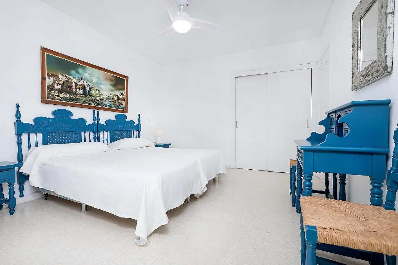 Eurosol Garden&Beach Apartment トレモリノス